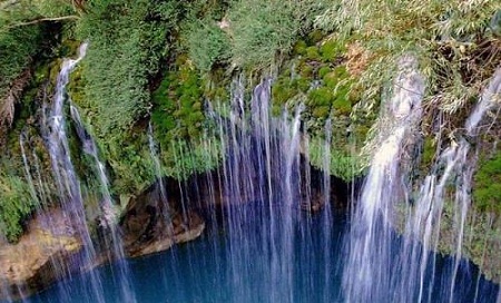 آبشار آب ملخ سمیرم