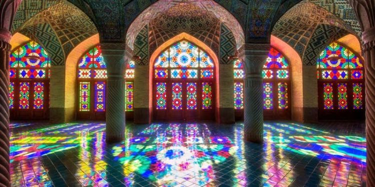 مناطق طبیعت گردی و کمپینگ در شیراز